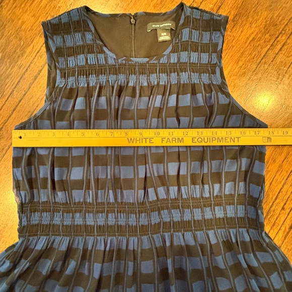 Club Monaco blue and black striped sleeveless lined blouse size M - Picture 12 of 14
